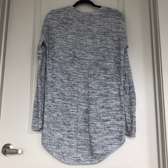 H&M tunic sweater - Picture 3 of 3